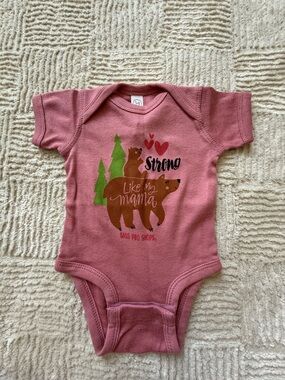 NWOT Bass Pro Shops Pink Bear 'Strong Like My Mama' Baby One-Piece